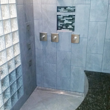 Transitional Bathroom with Corner Tub