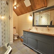 Cabin Interior Bath