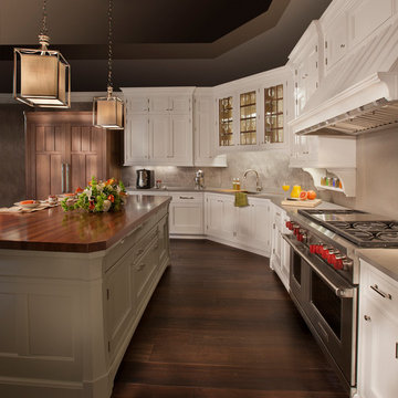 Ruskin by Rutt HandCrafted Cabinetry