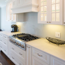 Decorators White Amish Kitchen Cabinets Traditional Kitchen