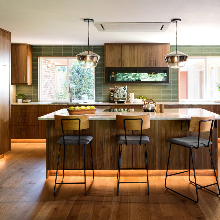 75 Kitchen with Medium Tone Wood Cabinets Ideas You'll Love - February ...