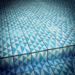 KISMET CEMENT TILE: ONDA PATTERN - Flooring