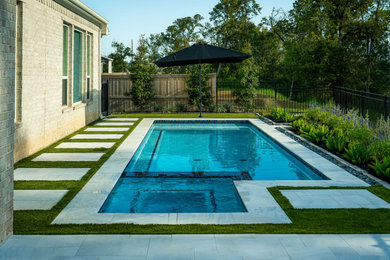 Inspiration for a modern pool remodel in Houston