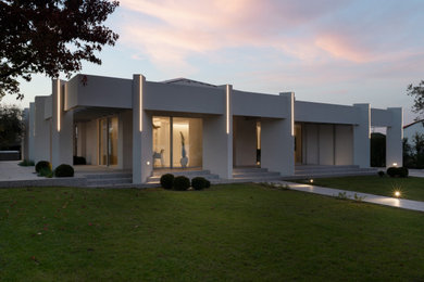 Foto della facciata di una casa contemporanea
