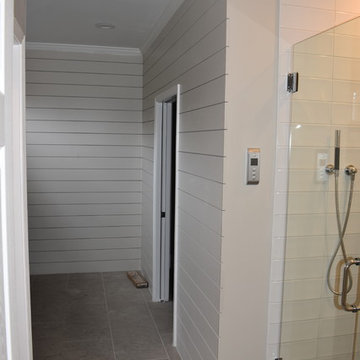 Gaberonne master bathroom