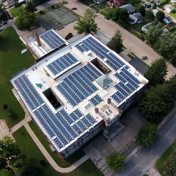School House Apartments, 300 kW