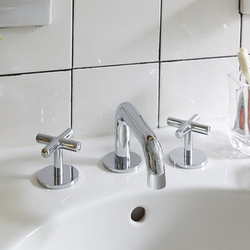 A Contractor-Free Bathroom Renovation You Won’t Believe