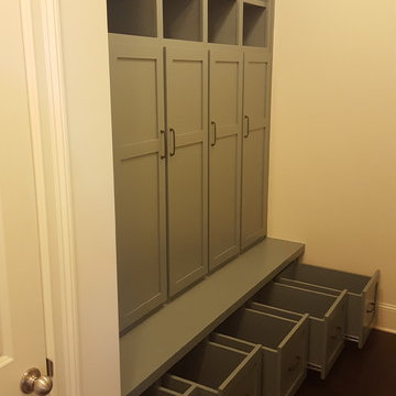 Mudroom with Five Lockers and Shoe Drawers