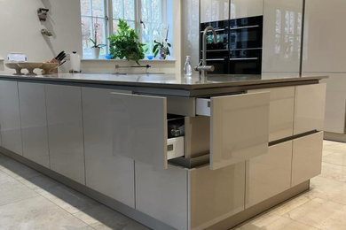 Design ideas for a modern home in Surrey.