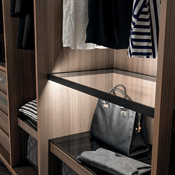 Tecnopolis Free Walk-in Closet Arrangement #1, Presotto Italy