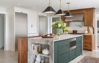 Kitchen of the Week: Family Style With Lake Hues and Views
