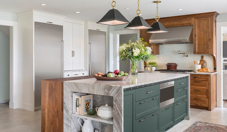 Kitchen of the Week: Family Style With Lake Hues and Views
