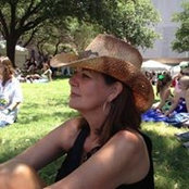 Suzi Bayer's photo