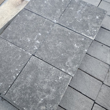 Basalt Cobbles (V) Flamed and Brushed