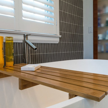 Dated Master Bath Gets a Contemporary Face-lift