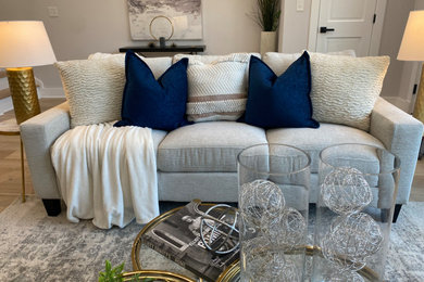Inspiration for a craftsman living room remodel in DC Metro