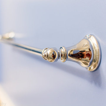 Large Functionality in a Small Bathroom
