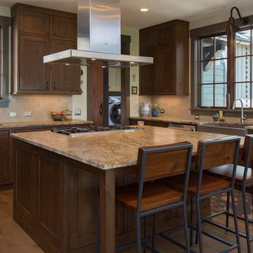 Craftsman at a Glance