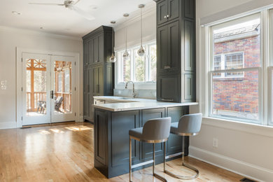 Kitchen - kitchen idea in Atlanta