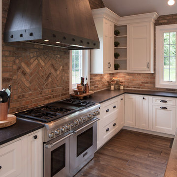Queen Anne Lace Off White Inset Cabinets (Adkins)
