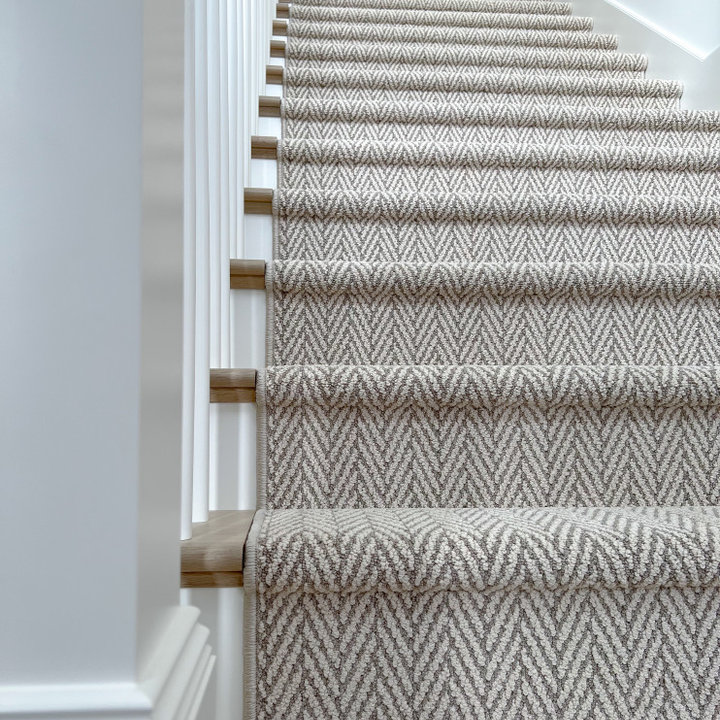 75 Beautiful Carpeted Staircase Ideas & Designs - January 2026 | Houzz AU