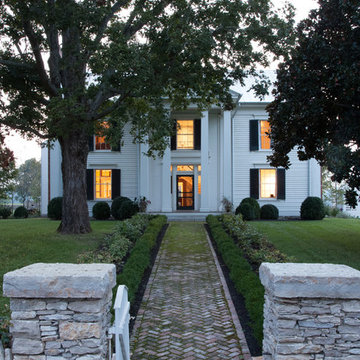 Houzz Tour: Tennesse Farmhouse
