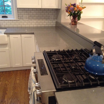 Glenside PA Shaker Kitchen with Quartz countertop