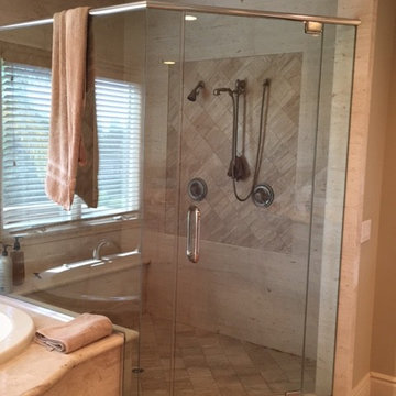 Pebble Master Bath (Before)
