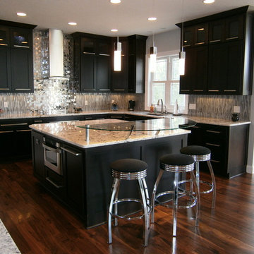 Comfortable contemporary 2
