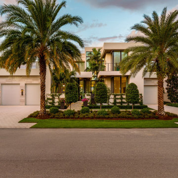 Luxurious Exterior House With Beautiful Decor, Modern House, Remodeling Ideas