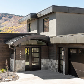 Exterior Of Mountain Modern Home