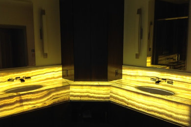 Inspiration for a contemporary bathroom remodel in Kansas City