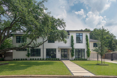 Inspiration for a modern exterior home remodel in Houston