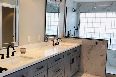 Bathroom - transitional bathroom idea in Phoenix