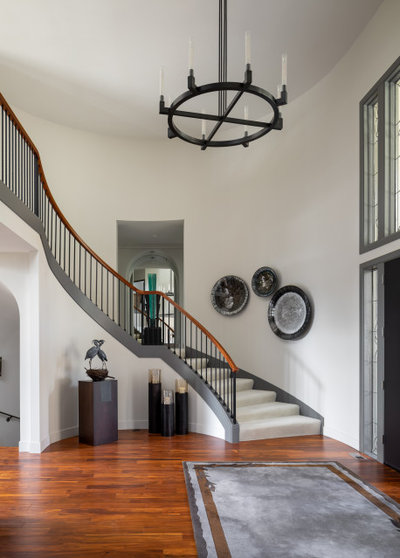 Transitional Entry by Armada Design & Build