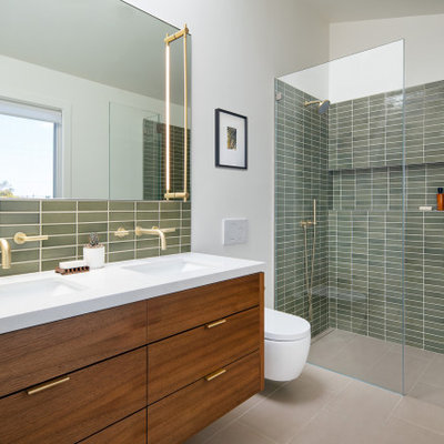 Bathroom - 1950s bathroom idea in San Francisco