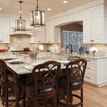 Vincent Traditional Kitchen