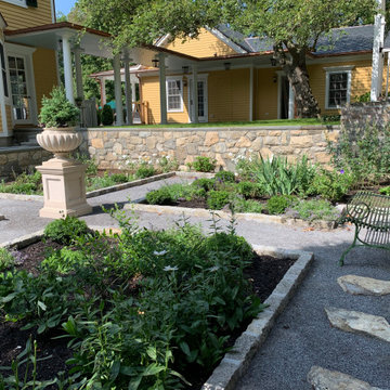 Courtyard Garden with Sitting Area