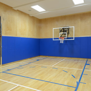 Basketball Court & Bar