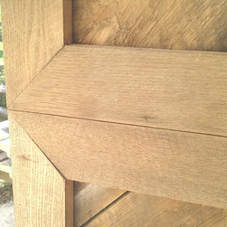 Quarter-sawn red oak trim detail - Interior Doors