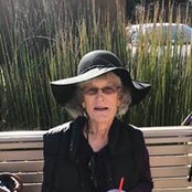 Donna Douglass billede