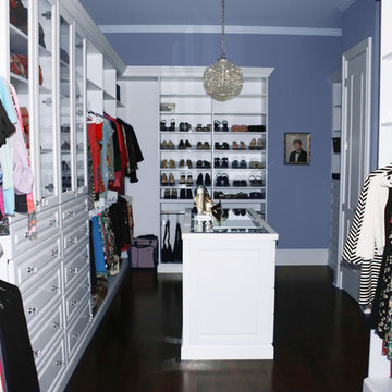 Ladies Dressing Room Closet