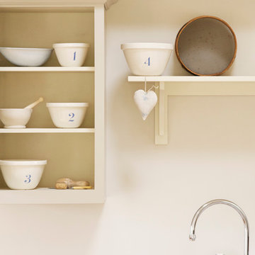 The Ashbourne Shaker Kitchen by deVOL