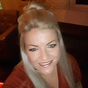 Ashley Bruces foto