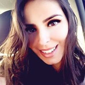 Michelle Ribeiros foto