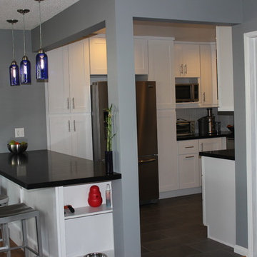 Panorama City-Eclectic Kitchen