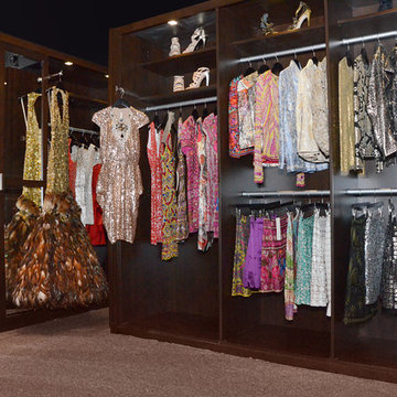Walk-In Closet Organizers