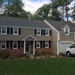 Cedar Discovery - Pebblestone Clay - Siding And Stone Veneer