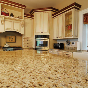 Traditional Antique White Kitchen in Clarksville, Maryland