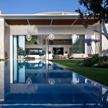 LVH Residence